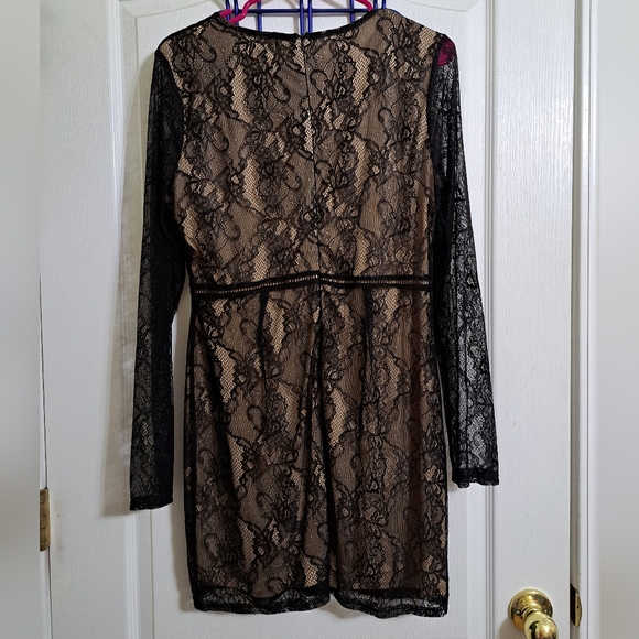 A. Calin By Flying Tomato Floral Lace Long Sleeve Shift Mini Dress Womens L - Picture 2 of 4